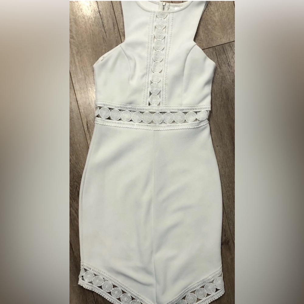 White bodycon mini dress peekaboo floral s…